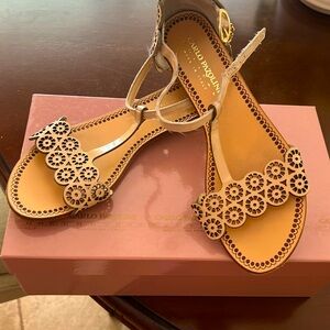 Patent leather sandals